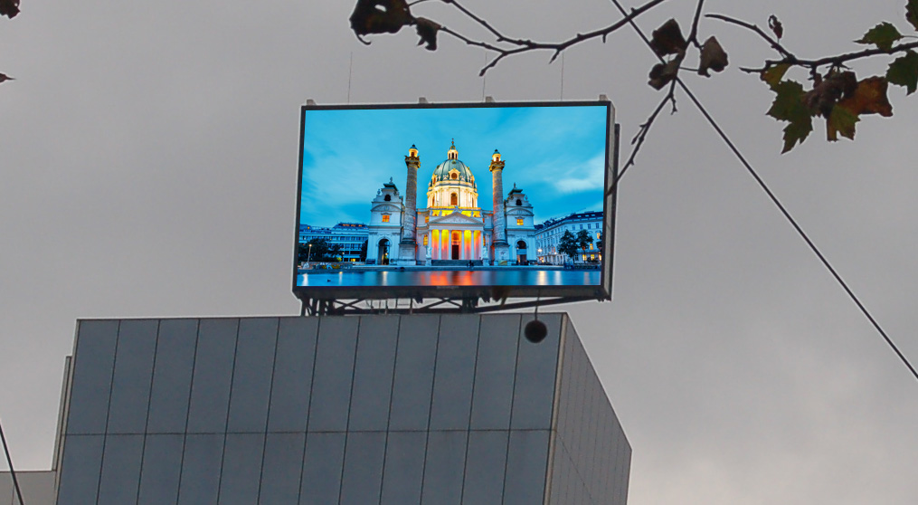 法国维也纳户外全彩LED显示屏项目